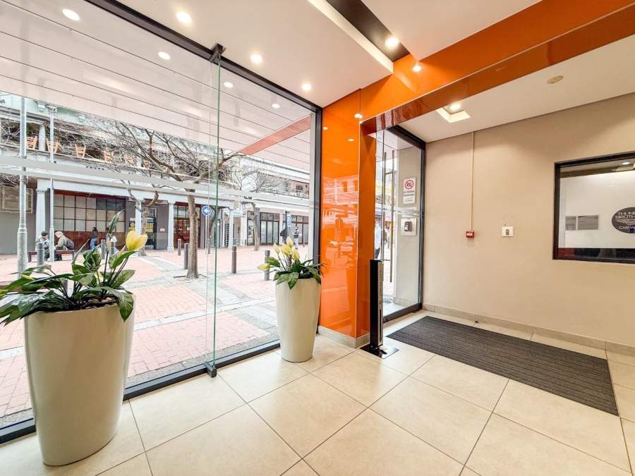 To Let commercial Property for Rent in Cape Town City Centre Western Cape